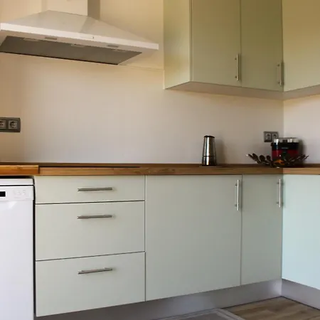 Semesterbostad Emerita *